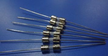 批發(fā)供應 t3.6 10 慢斷t3.15a 高品質(zhì)環(huán)保ul csa電流保險管